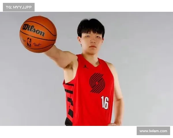 周琦分享赴美治疗视频 深夜洛杉矶震撼景象 杨瀚森归队呼声高涨 周琦分享赴美治疗视频 深夜洛杉矶震撼景象 杨瀚森归队呼声高涨